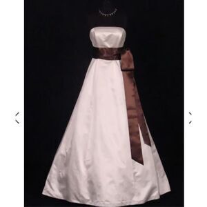 NWT Bill Levkoff Removable Strap Champagne Beige Sable Satin Sash Formal Dress G